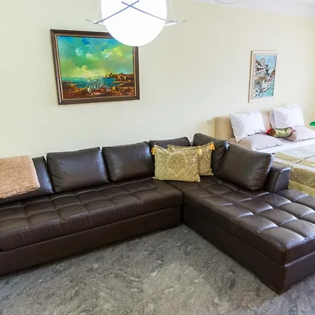 ホテル Boutique Pellegrino モスタル